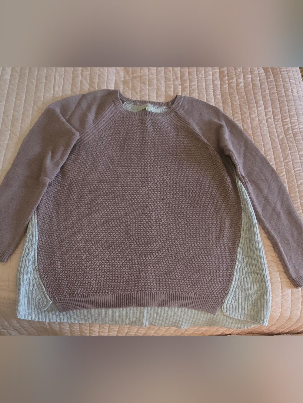 GREAT USED CONDITION LOFT Mauve/Light Grey Colorblock Knit Sweater, Petite Large